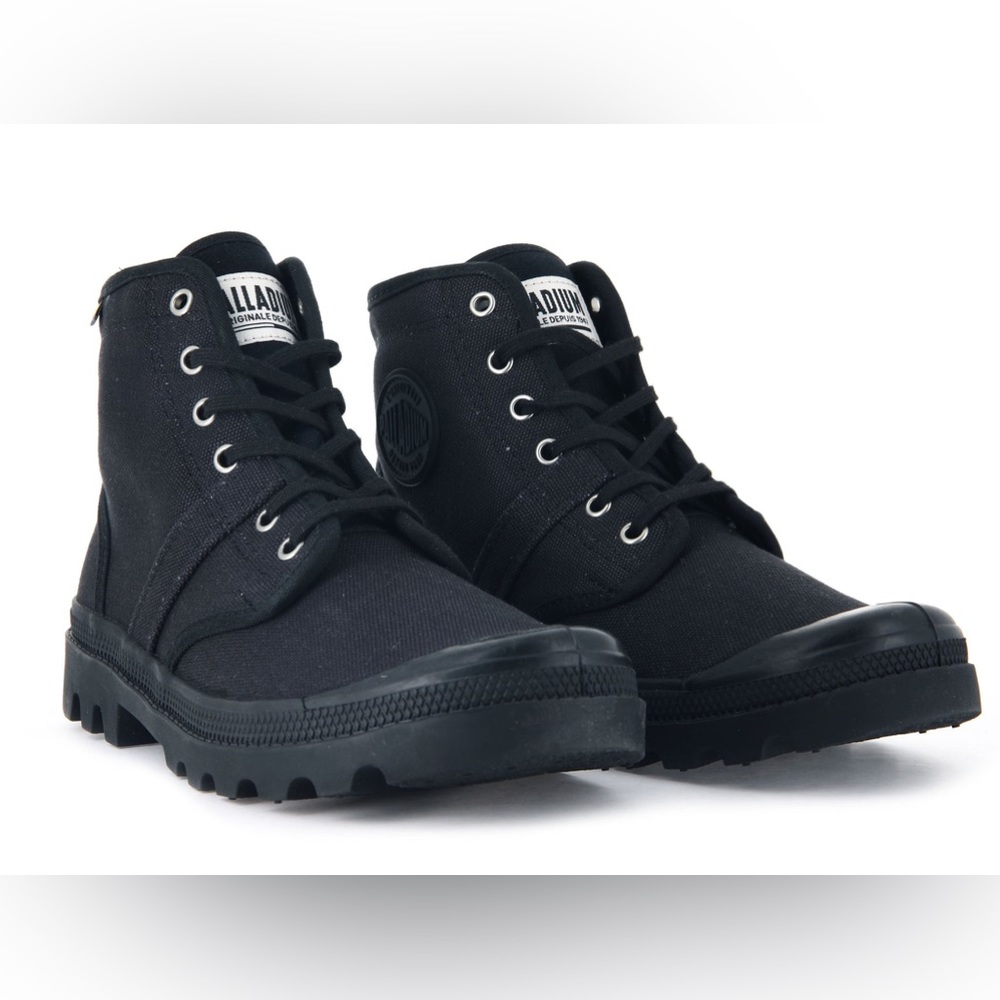 NWB- Palladium Men’s ‘Pallabrouse’ Boots - Size 10 - Black organic NEW